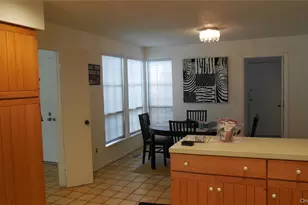 144 Dove Hill Dr, Manhasset, NY 11030 - Photo 11