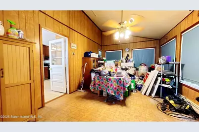 59 Zoe St, New York, NY 10305 - Photo 13