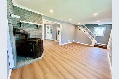 50 E Saint Marks Place, Valley Stream, NY 11580 - Photo 7