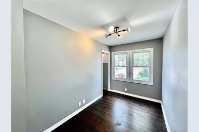 50 E Saint Marks Place, Valley Stream, NY 11580 - Photo 19