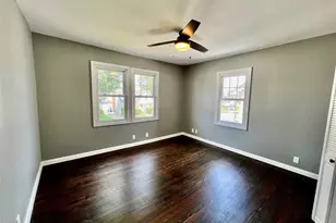 50 E St Marks Pl, Valley Stream, NY 11580 - Photo 17