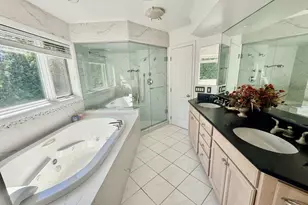 12 Warnke Ln, Scarsdale, NY 10583 - Photo 3