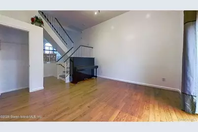 41 Simmons Loop, New York, NY 10314 - Photo 21