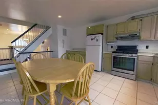 41 Simmons Loop, New York, NY 10314 - Photo 13