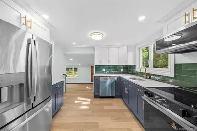 46 Barclay Road, Mastic Beach, NY 11951 - Photo 9
