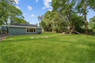 46 Barclay Rd, Mastic Beach, NY 11951 - Photo 25