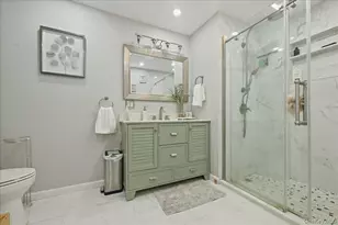844 Park Ln, Woodmere, NY 11581 - Photo 15