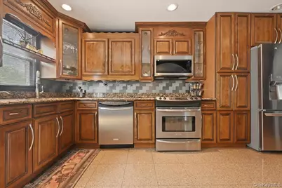 844 Park Lane, Woodmere, NY 11581 - Photo 9