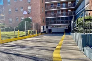 61-25 97th St, Rego Park, NY 11374 - Photo 23