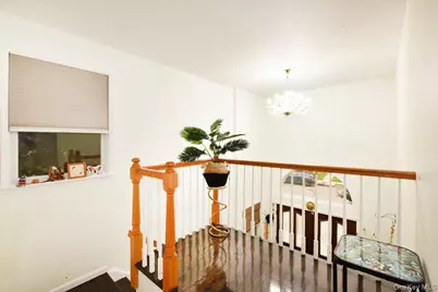 109 Charles Street, Floral Park, NY 11001 - Photo 15