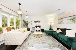 109 Charles St, Floral Park, NY 11001 - Photo 5