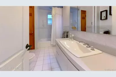 257 Locust Avenue, New York, NY 10306 - Photo 15