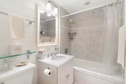 514 Pantigo Road #5, East Hampton, NY 11937 - Photo 11