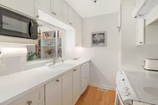 514 Pantigo Rd, East Hampton, NY 11937 - Photo 3