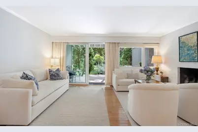 514 Pantigo Road #5, East Hampton, NY 11937 - Photo 7