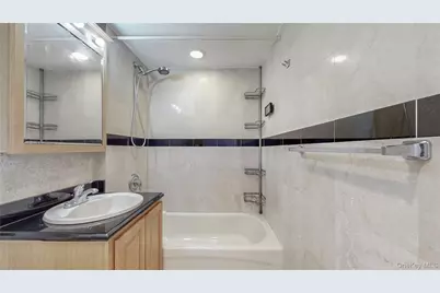 83-71 116th Street #7B, Kew Gardens, NY 11418 - Photo 11