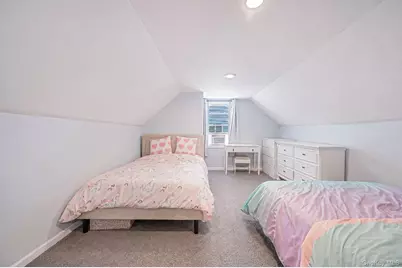 461 18th Street, West Babylon, NY 11704 - Photo 13