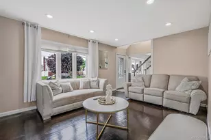 461 18th St, West Babylon, NY 11704 - Photo 5