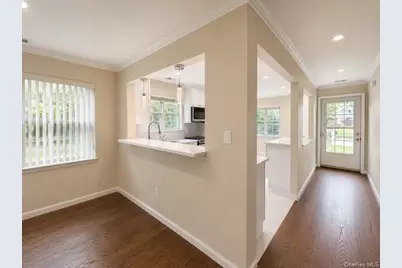 2 Herrels Circle, Melville, NY 11747 - Photo 5