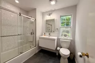 2 Herrels Cir, Melville, NY 11747 - Photo 11