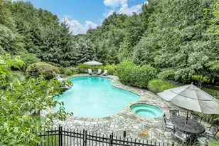 8 Lety Ln, Suffern, NY 10901 - Photo 33