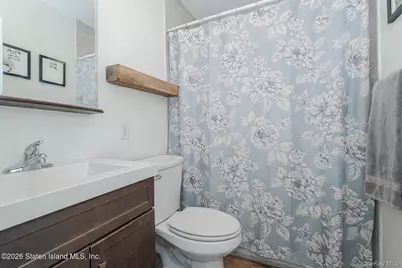 62 Arnold Street, New York, NY 10301 - Photo 17