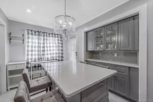 1030 N Fulton Ave, Lindenhurst, NY 11757 - Photo 9