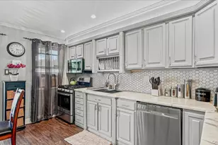 108-18 63rd Dr, Forest Hills, NY 11375 - Photo 3