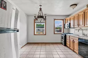108-18 63rd Dr, Forest Hills, NY 11375 - Photo 21