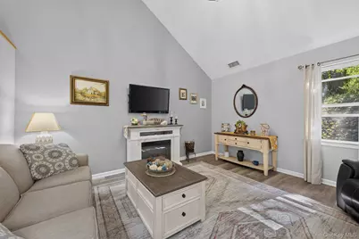 64 Twin Ponds Drive, Kingston, NY 12401 - Photo 5