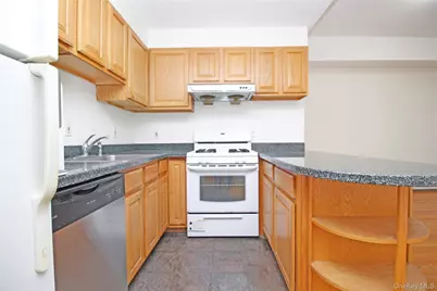 14218 S 38th Avenue #7D, Flushing, NY 11354 - Photo 13