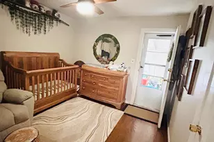 98 Albertson Pl, Mineola, NY 11501 - Photo 13