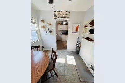 98 Albertson Place, Mineola, NY 11501 - Photo 5