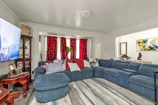 147-23 225th St, Springfield Gardens, NY 11413 - Photo 3
