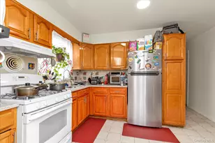 147-23 225th St, Springfield Gardens, NY 11413 - Photo 5