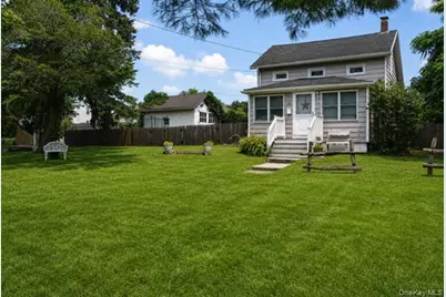 63 Smith Street, Sayville, NY 11782 - Photo 1