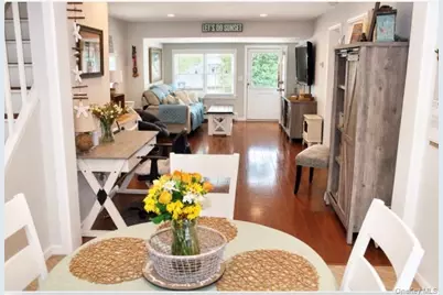 63 Smith Street, Sayville, NY 11782 - Photo 9