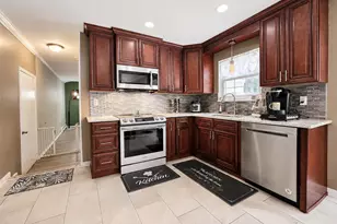 17 Carriage Ln, Centereach, NY 11720 - Photo 7