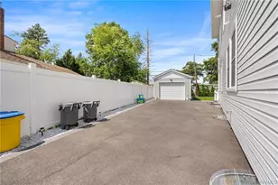 4037 Jean Ave, Bethpage, NY 11714 - Photo 49