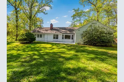 35 Barnard Road, New Rochelle, NY 10801 - Photo 15