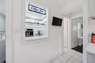 8 Rosewood Ave, Amityville, NY 11701 - Photo 9