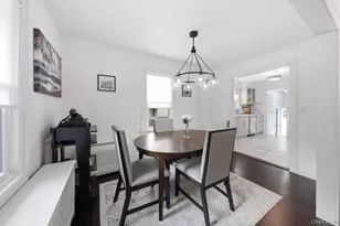 8 Rosewood Ave, Amityville, NY 11701 - Photo 11