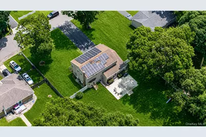 397 Lockwood Drive, Shirley, NY 11967 - Photo 29