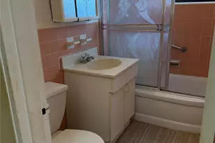 8719 204th St, Hollis, NY 11423 - Photo 9