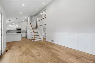 103 Bonnie Rd, Oakdale, NY 11769 - Photo 17