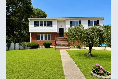 15 Islip Street, Holtsville, NY 11742 - Photo 1