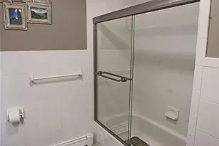 16 Four Winds Dr, Poughkeepsie, NY 12603 - Photo 19