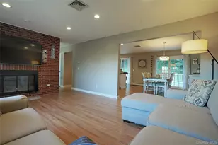 16 Four Winds Dr, Poughkeepsie, NY 12603 - Photo 9