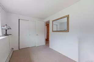 30 Raker Rd, Poughkeepsie, NY 12603 - Photo 19