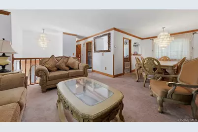 30 Raker Road, Poughkeepsie, NY 12603 - Photo 5